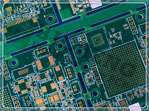 HDI PCB híbrido de 8 camadas de 1,5 mm em materiais RO4003C e S10002M