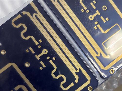 PCB híbrido de 4 camadas em 10 milímetros RT duroide 5880 e material High TG -FR4