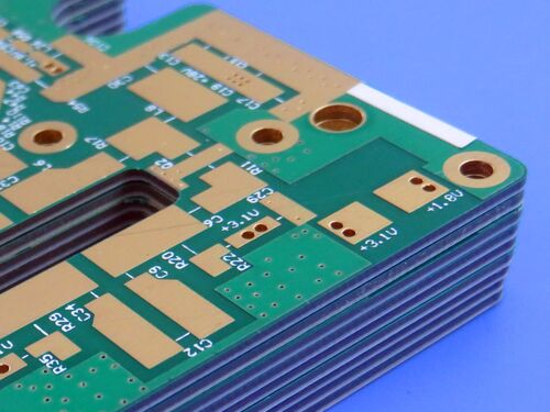 PCB híbrido de 4 camadas em RT duroid 5880 e material FR4 ENIG Finish