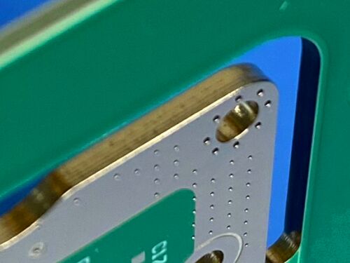 PCB multicamadas TC350 com borda de vias cegas revestida com ENIG Finish